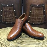 محصولات چرمی - کفش مردانه از چرم اصل شترمرغ عسلی رنگ مخصوص خاص پسندا ضمانت کیفیت و اصالت کالا با دوختی ظریف و زیبایی خاص- کفش مردانه