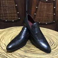محصولات چرمی - کفش مردانه از چرم اصل شترمرغ در 3 رنگ مشکی ، قهوه ای و عسلی مخصوص خاص پسندا ضمانت کیفیت و اصالت کالا با دوختی ظریف و زیبایی خاص- کفش مردانه
